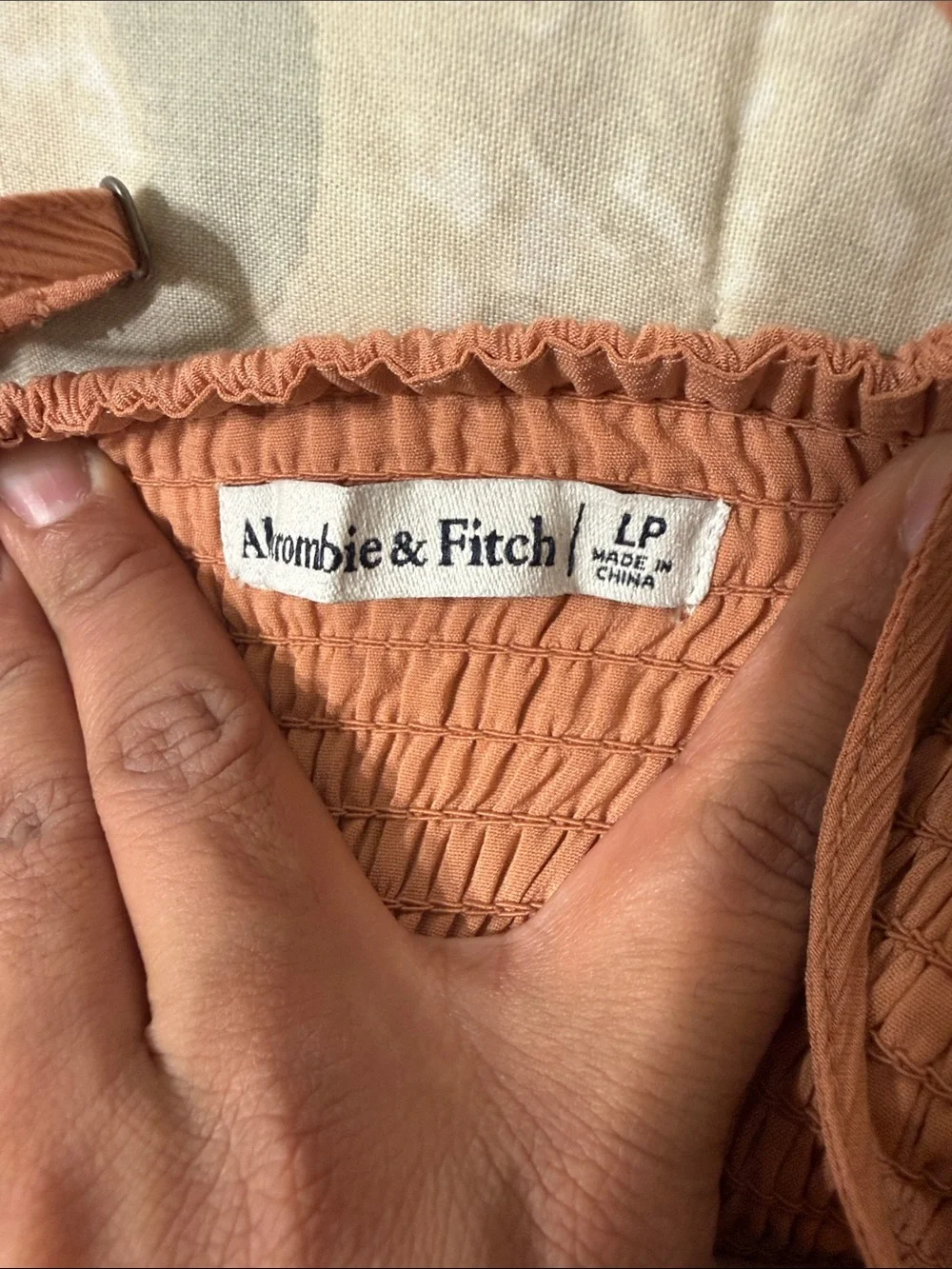 A&F | Salmon Ruched Crinkle Maxi Dress